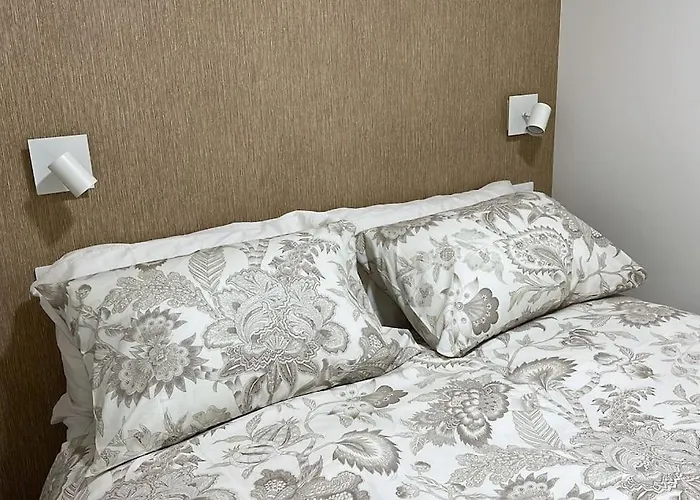 Al Lado De La Playa De Canteras Apartment *