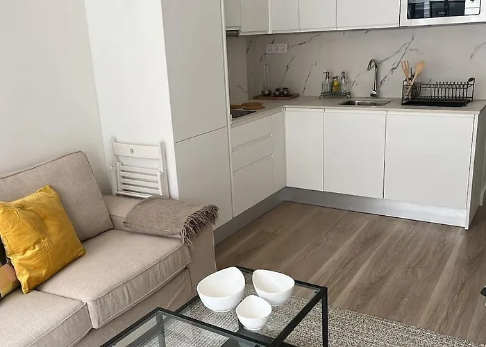 Al Lado De La Playa De Canteras Apartment *